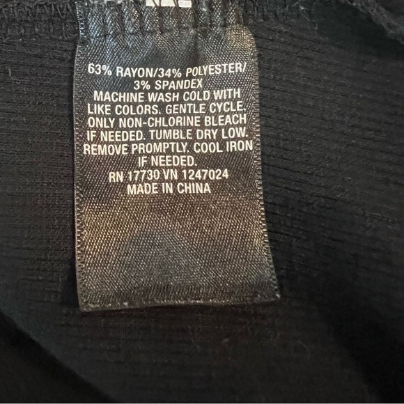 Black cowl neck sleeveless sweater dress size small - Picture 6 of 6